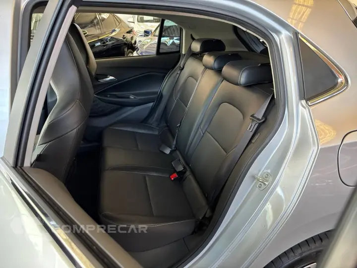 ONIX HATCH PREM. 1.0 12V TB Flex 5p Aut.