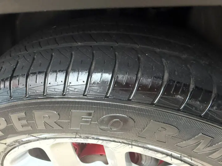 Renegade Longitude 1.8 4x2 Flex 16V Aut.