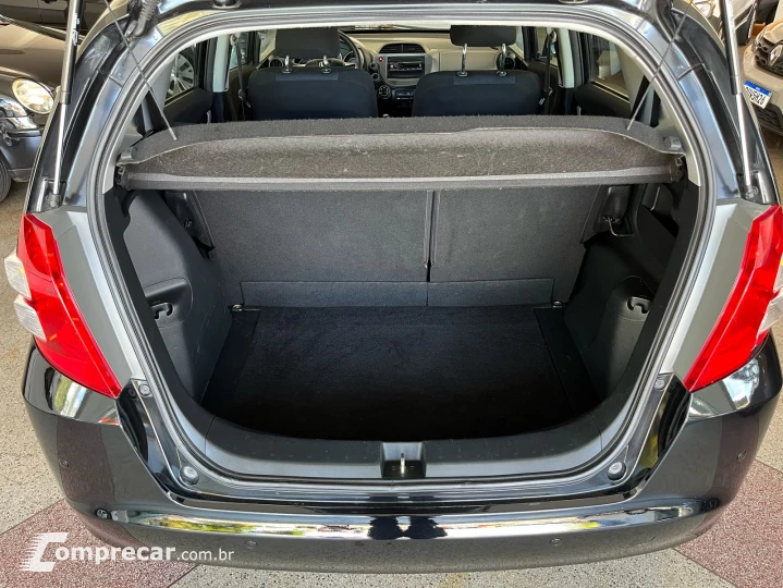 FIT 1.4 DX 16V