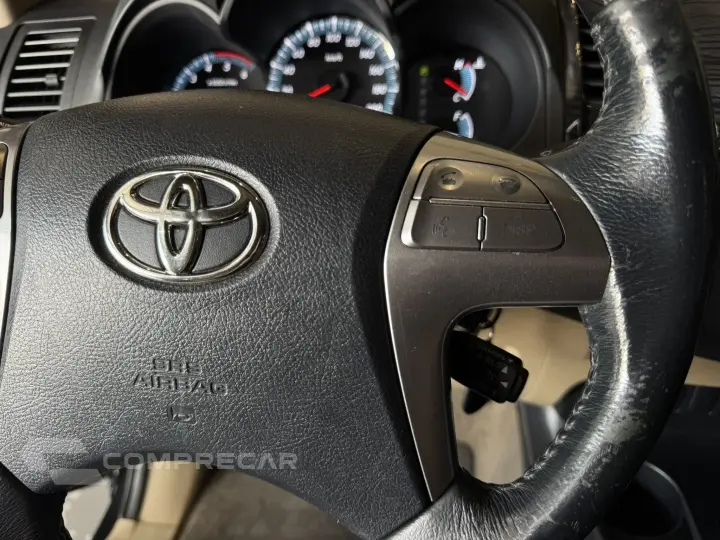 HILUX SW4 3.0 SRV 4X4 7 LUGARES 16V TURBO INTERCOOLER DIESEL