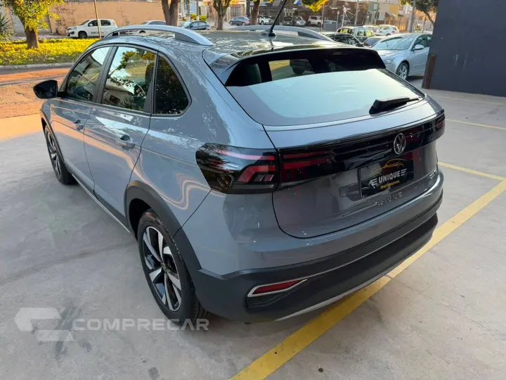 Nivus 1.0 200 Tsi Total Flex Highline Automático