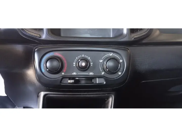 STRADA 1.3 FIREFLY FLEX FREEDOM CS MANUAL