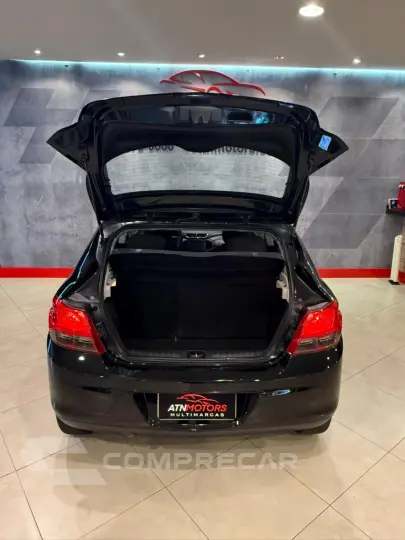 Onix Hatch 1.4 4P FLEX LT