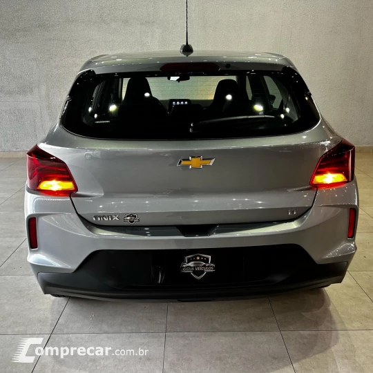 ONIX HATCH LT 1.0 12V Flex 5p Mec.
