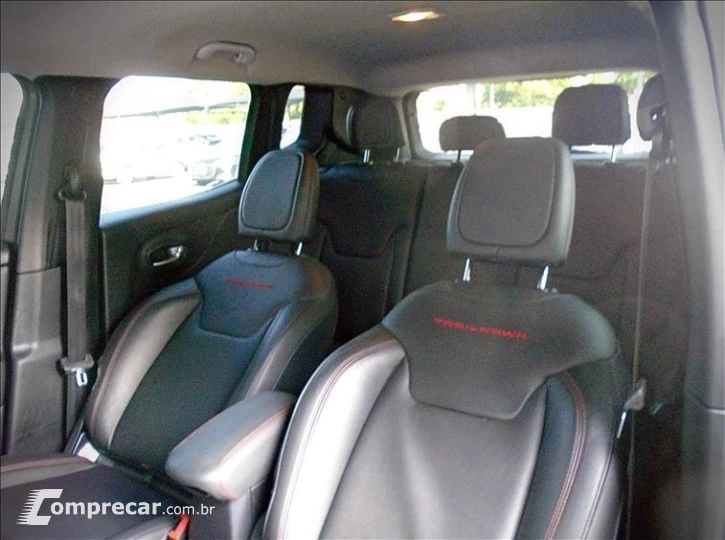 RENEGADE 2.0 16V Turbo Trailhawk 4X4