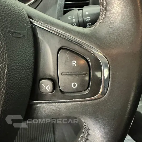 CAPTUR Intense 1.6 16V Flex 5p Aut.