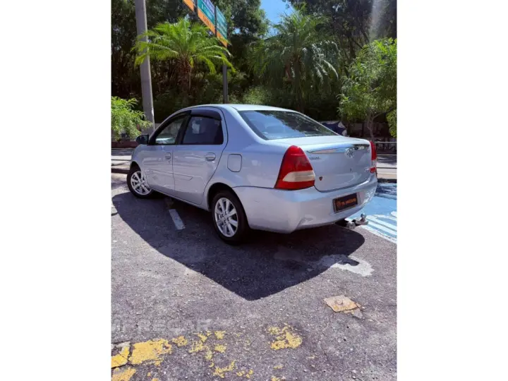 ETIOS 1.5 XLS 16V FLEX 4P AUTOMÁTICO