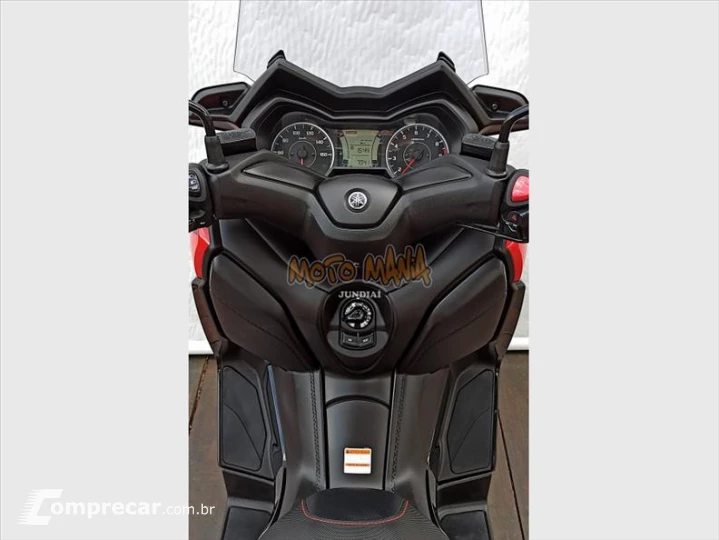 XMAX ABS