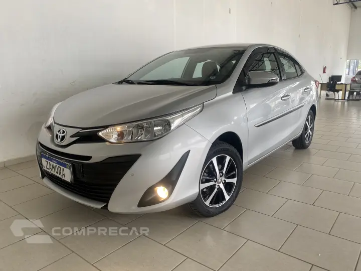 YARIS 1.5 16V Sedan XS Connect