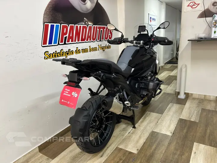 R 1300 GS TRIPLE BLACK