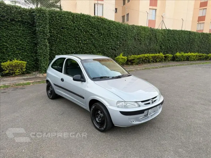 CELTA 1.0 MPFI Life 8V