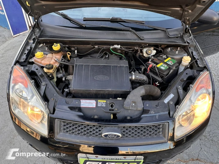 FIESTA 1.6 MPI Sedan 8V