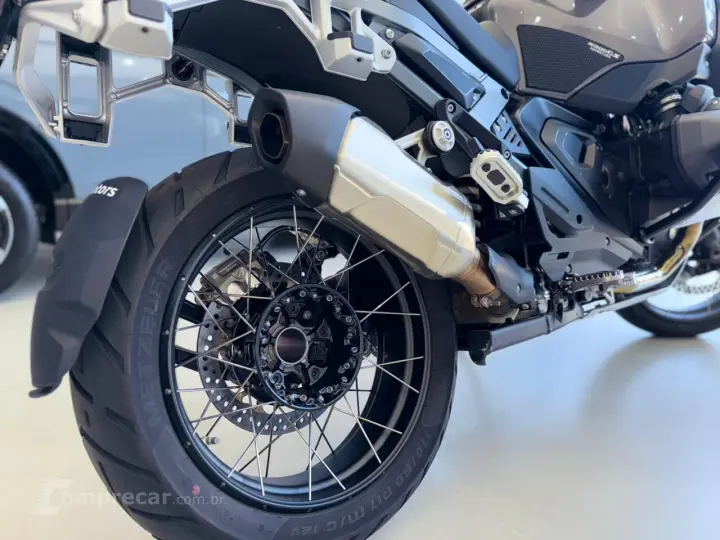 GS 1300 ADV TRIPLE BLACK