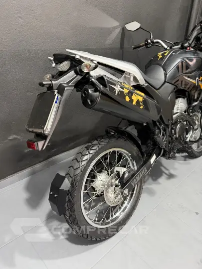 XTZ 250 LANDER ABS