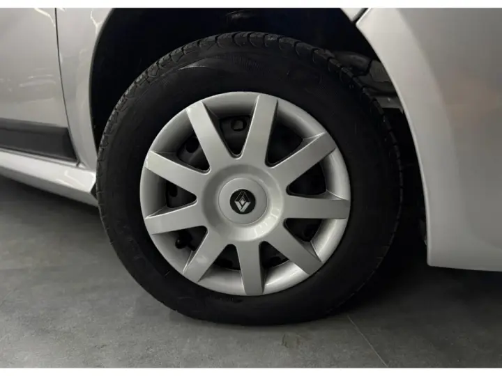 SANDERO 1.0 EXPRESSION 16V FLEX 4P MANUAL