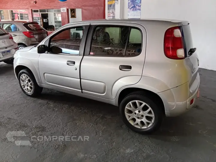 Fiat/Uno Vivace 1.0