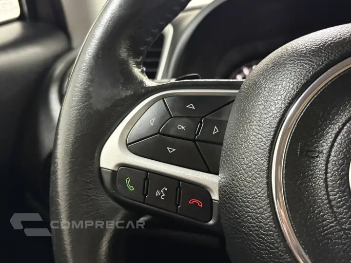 RENEGADE 1.8 16V FLEX LONGITUDE 4P AUTOMÁTICO