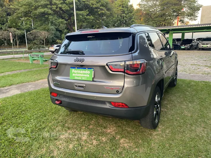 COMPASS 2.0 16V Trailhawk 4X4