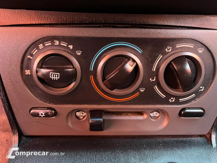 CELTA 1.0 MPFI Spirit 8V