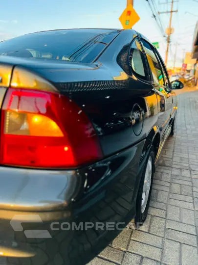 VECTRA 2.2 MPFI GLS 8V