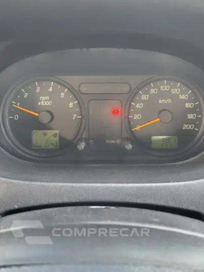 FIESTA 1.6 MPI Sedan 8V