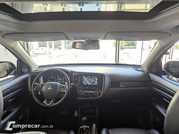 OUTLANDER 2.2 4X4 16V