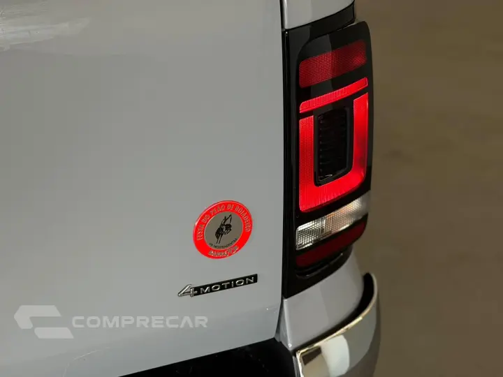 AMAROK 3.0 V6 TDI DIESEL BARRETOS 70 ANOS CD 4MOTION AUTOMÁT