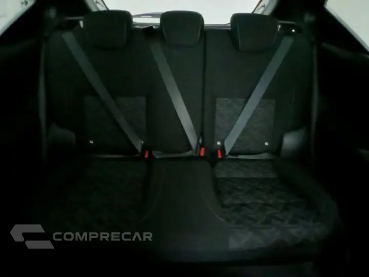 KICKS PLAY 1.6 16V FLEXSTART SENSE XTRONIC