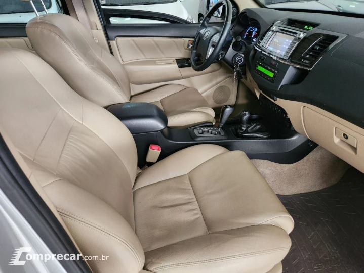 Hilux SW4 3.0 16V 4P SRV 4X4 TURBO DIESEL AUTOMÁTICO