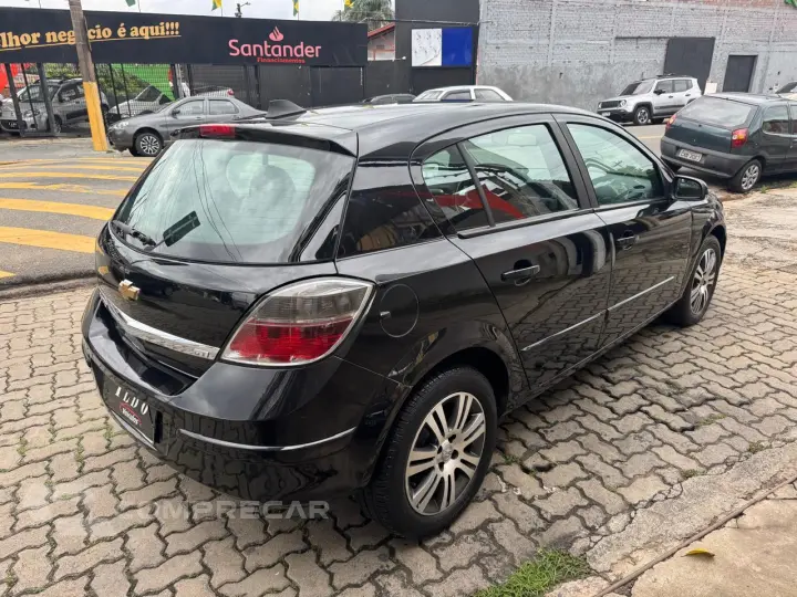 VECTRA 2.0 MPFI GT Hatch 8V