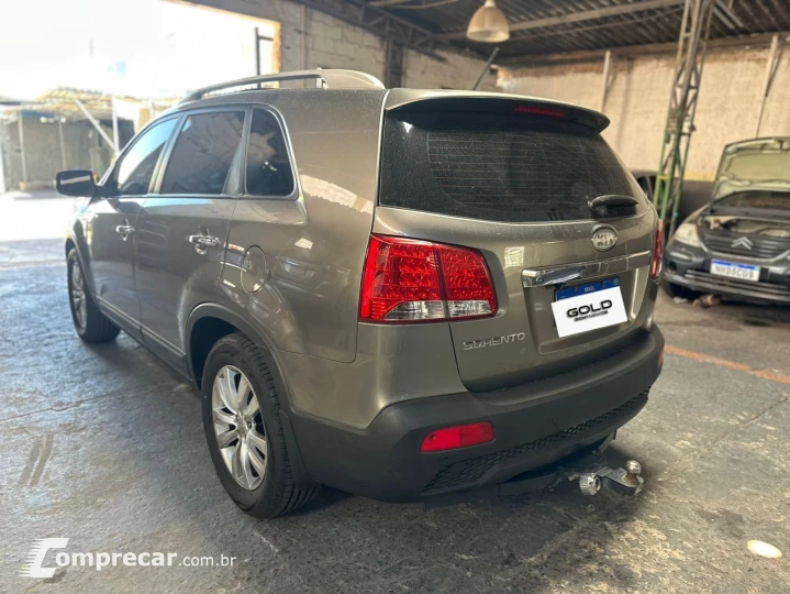 SORENTO 2.4 EX2 4X2 16V GASOLINA 4P 7 LUGARES AUTOMÁTICO