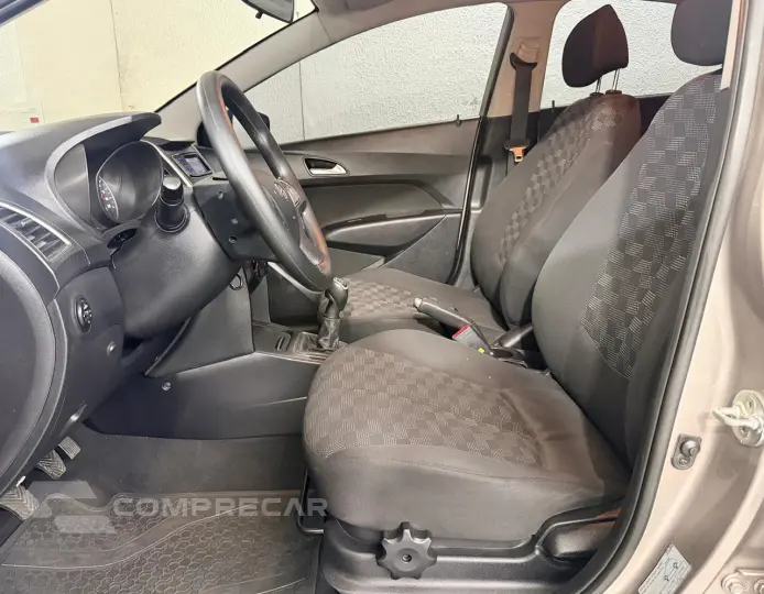 HB20 1.6 Comfort Plus 16V