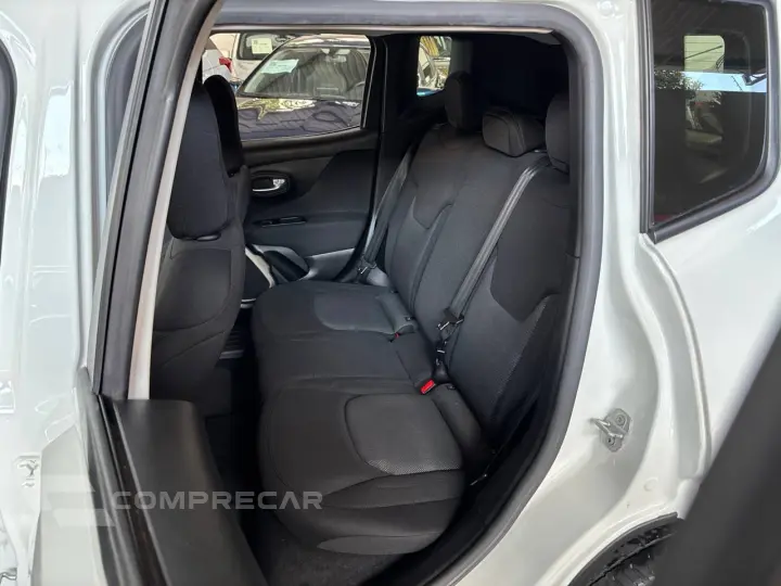 Renegade 1.8 4x2 Flex 16V Aut.