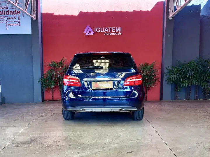 B 200 1.6 CGI FLEX 7G-DCT