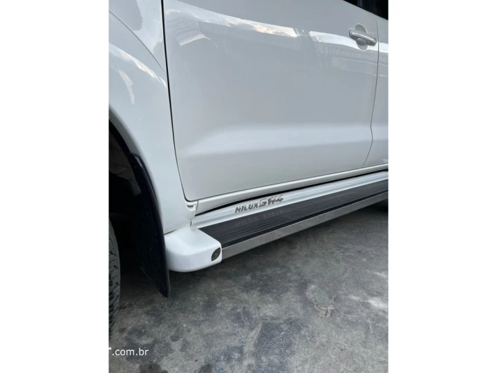 HILUX SW4 2.7 SR 4X2 16V FLEX 4P AUTOMÁTICO