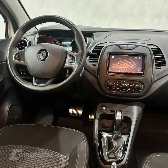 CAPTUR Life 1.6 16V Flex 5p Aut.