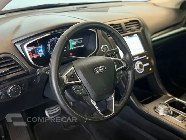 FUSION 2.0 TITANIUM AWD 16V GASOLINA 4P AUTOMÁTICO