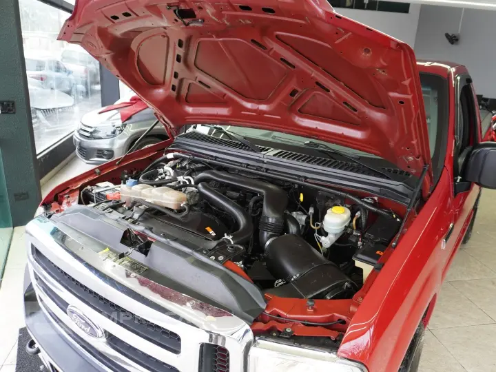 F-250 3.9 XLT 4X2 CS DIESEL 2P MANUAL