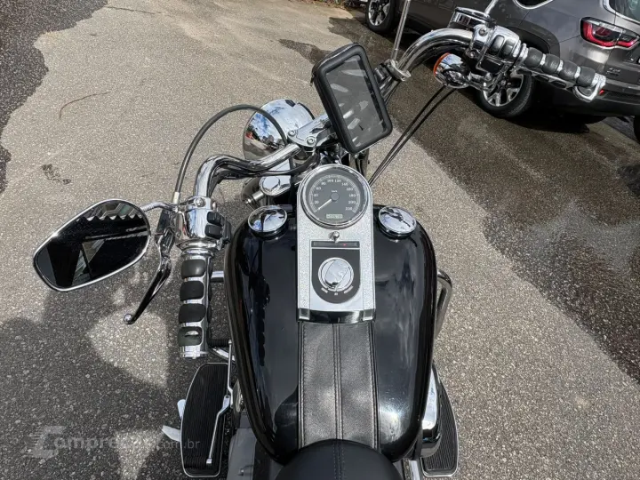 SOFTAIL HERITAGE CLASSIC