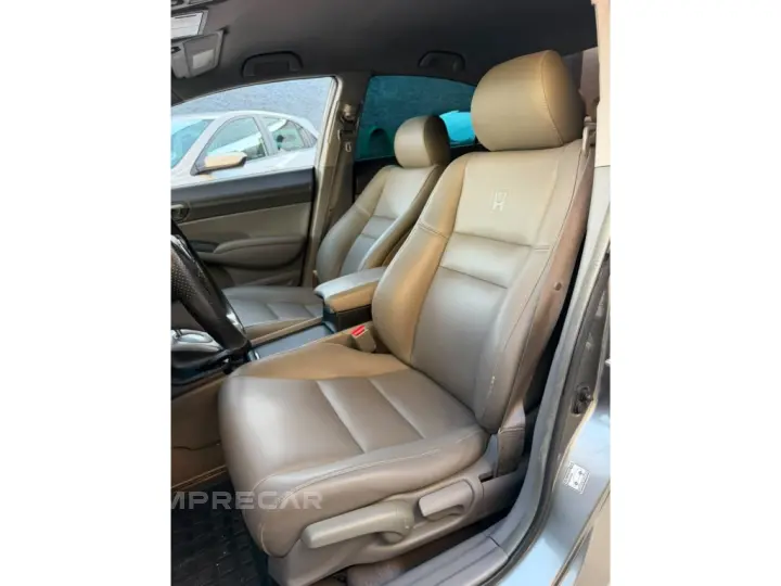 CIVIC 1.8 LXL 16V FLEX 4P AUTOMÁTICO