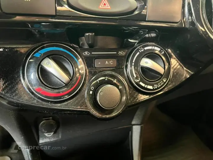 ETIOS 1.3 X 16V FLEX 4P MANUAL