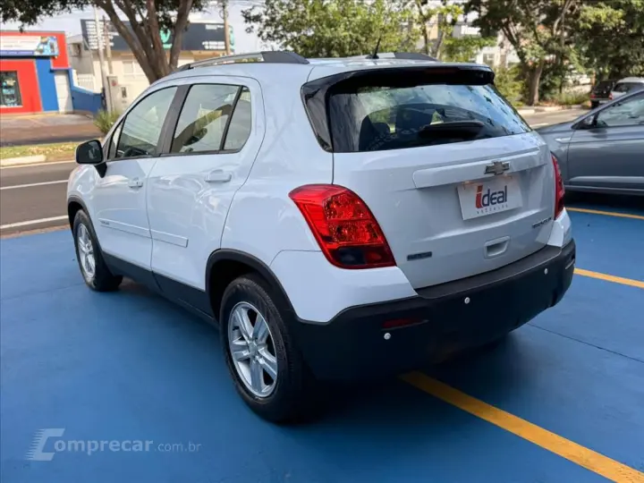 TRACKER 1.8 MPFI LT 4X2 16V FLEX 4P AUTOMÁTICO