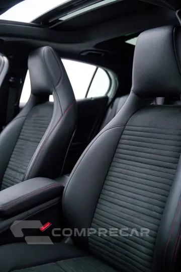 GLA 250 Sport 2.0 TB 16V 4x2  211cv Aut.