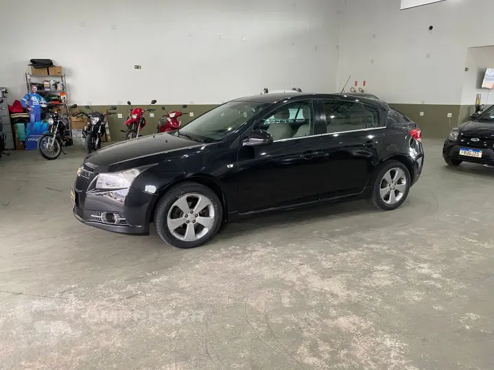 Cruze 1.8 Lt 16V Flex 4P Automático