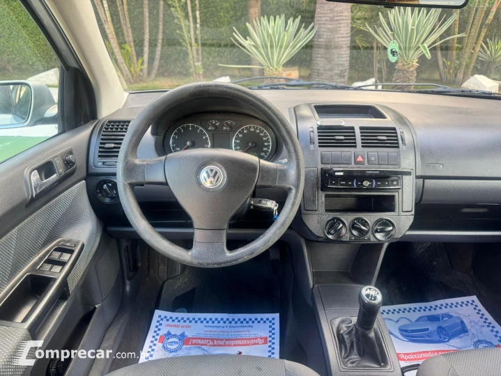 POLO SEDAN 1.6 MI Comfortline 8V