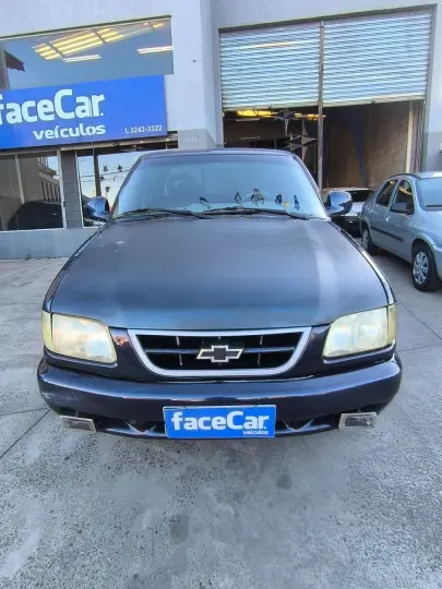 S10 Pick-Up Luxe 4.3 V6 CD