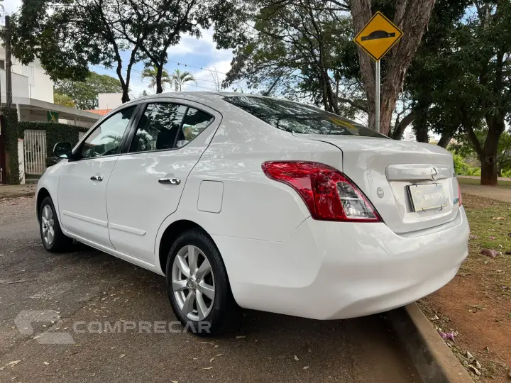 VERSA 1.6 16V SL