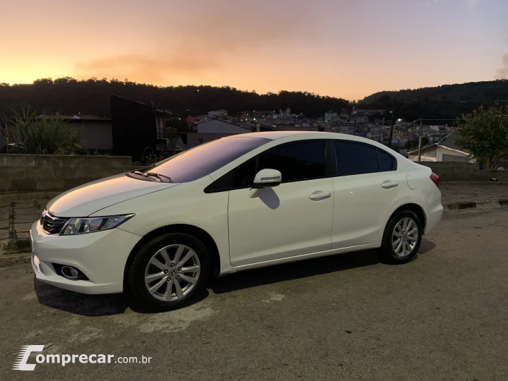 CIVIC 2.0 LXR 16V