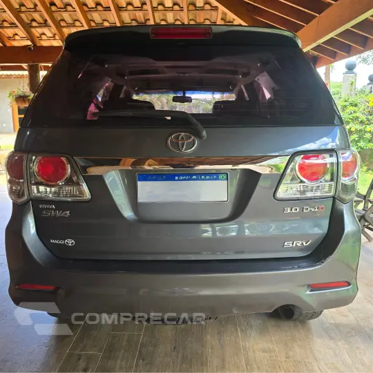 HILUX SW4 3.0 SR 4X4 16V Turbo Intercooler