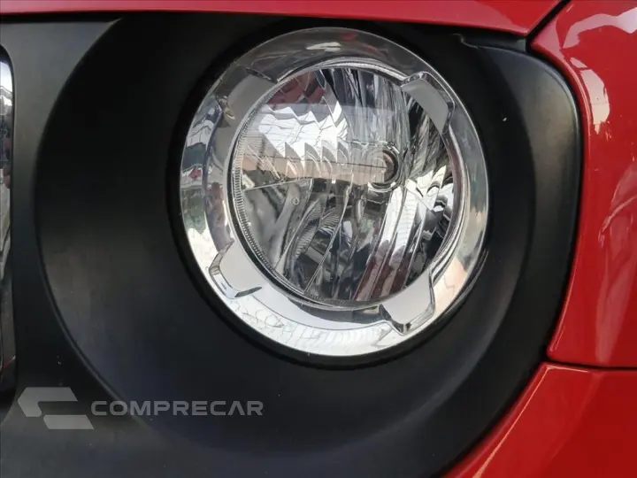 RENEGADE 1.8 16V FLEX LONGITUDE 4P AUTOMÁTICO
